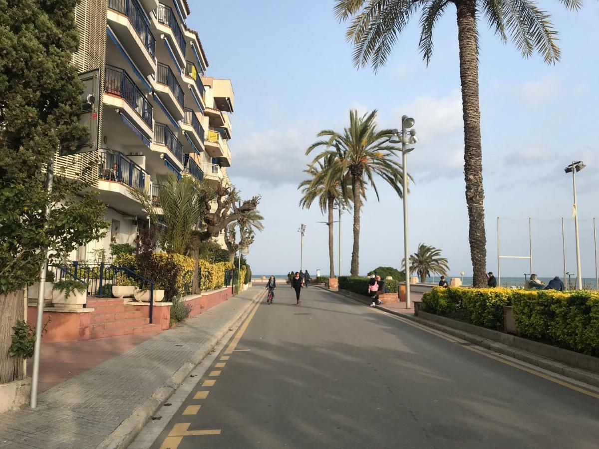 Ferienwohnung Apartamento Primera Linea De Mar Con Espectaculares Vistas Sant Pol De Mar Exterior foto